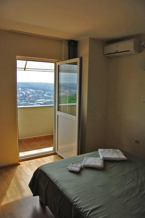 Villa Nevenka Rooms Belgrad Oda fotoğraf